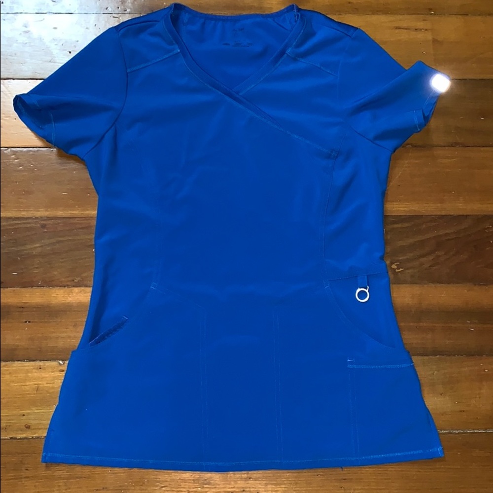 Cherokee Infinity Women’s Scrub Top